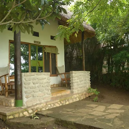 Pumba Safari Cottages Busonga Exterior photo